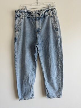 Zara Light Blue Boyfriend Jeans